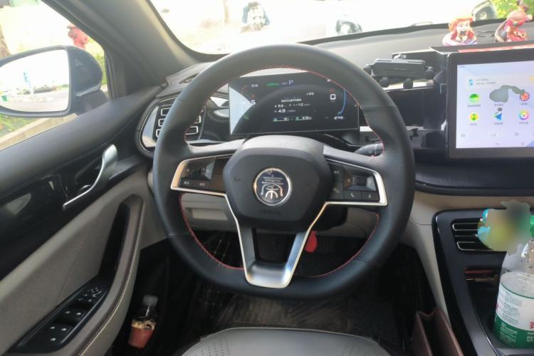 Used BYD Qin PLUS 2023 Champion Edition DM-i 55KM Leading Model Steering Wheel