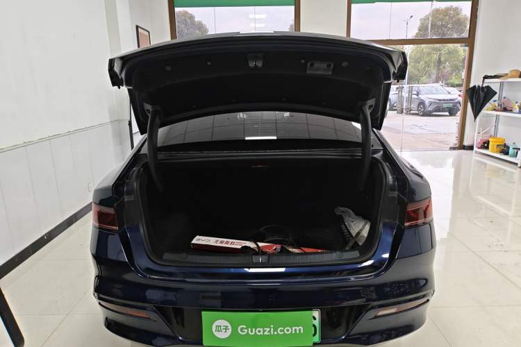 Used BYD Qin PLUS 2023 Champion Edition DM-i 120KM Beyond Model Trunk