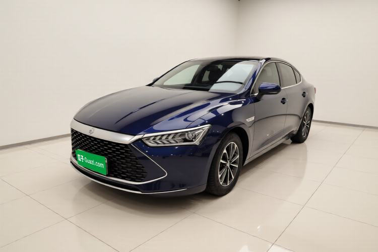 BYD Qin PLUS 2023 Champion Edition DM-i 55KM Leading Model usata Guazi used car, China used car export, Used car for sale, Used cars, Cheapest cars for sale