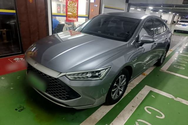 Ojetý BYD Qin PLUS 2023 Champion Edition DM-i 55KM Leading Model