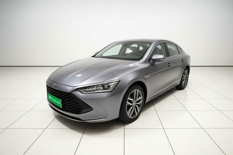 Gebrauchter BYD Qin PLUS 2023 Champion Edition DM-i 120KM Leading Model Guazi used car, China used car export, Used car for sale, Used  cars, Cheapest cars for sale