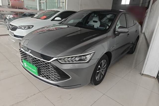 Ojetý BYD Qin PLUS 2023 Champion Edition DM-i 55KM Leading Model