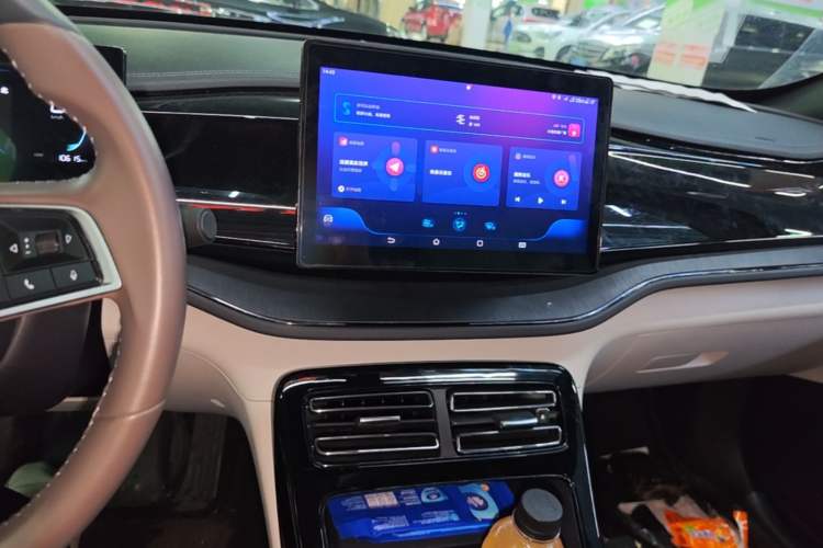 Used BYD Qin PLUS 2023 Champion Edition DM-i 55KM Leading Model Audio And AC Panel