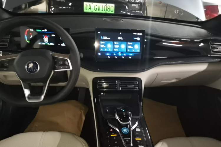 Used BYD Qin PLUS 2023 Champion Edition DM-i 55KM Leading Model Audio And AC Panel
