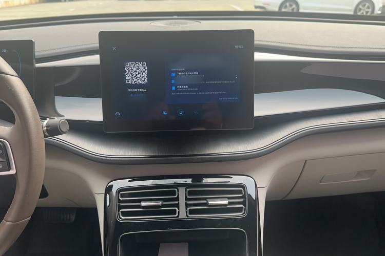 Used BYD Qin PLUS 2023 Champion Edition DM-i 55KM Leading Model Audio And AC Panel