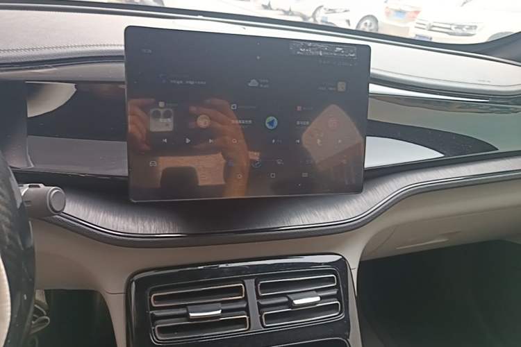 Used BYD Qin PLUS 2023 Champion Edition DM-i 55KM Leading Model Audio And AC Panel