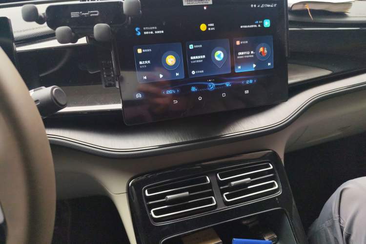 Used BYD Qin PLUS 2023 Champion Edition DM-i 55KM Leading Model
