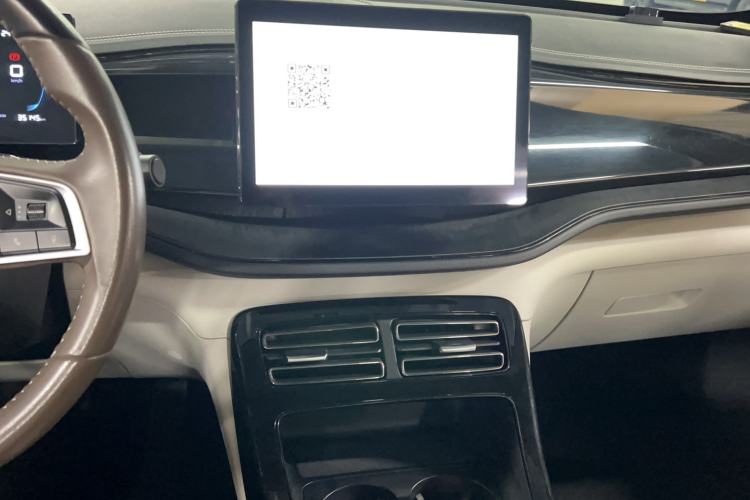 Used BYD Qin PLUS 2023 Champion Edition DM-i 55KM Leading Model Audio And AC Panel