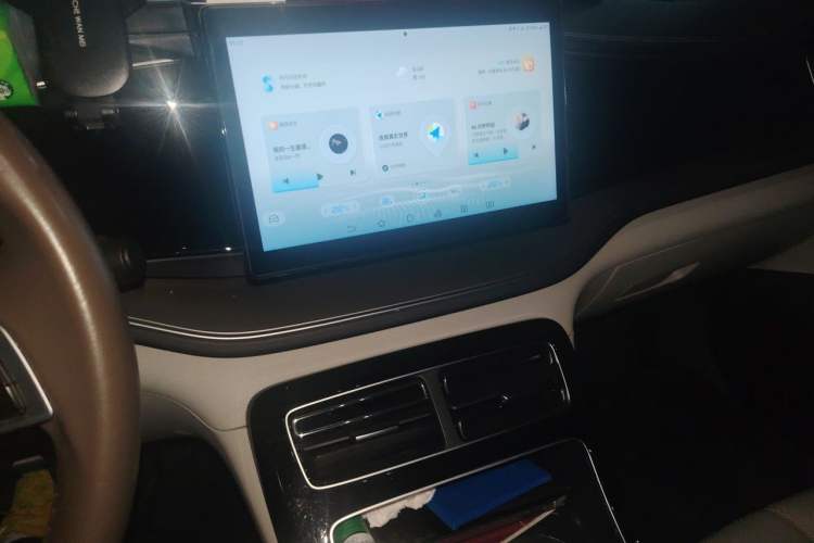 Used BYD Qin PLUS 2023 Champion Edition DM-i 55KM Superior Model Audio And AC Panel