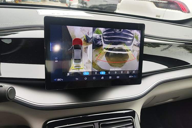 Used BYD Qin PLUS 2023 Champion Edition DM-i 55KM Superior Model Audio And AC Panel