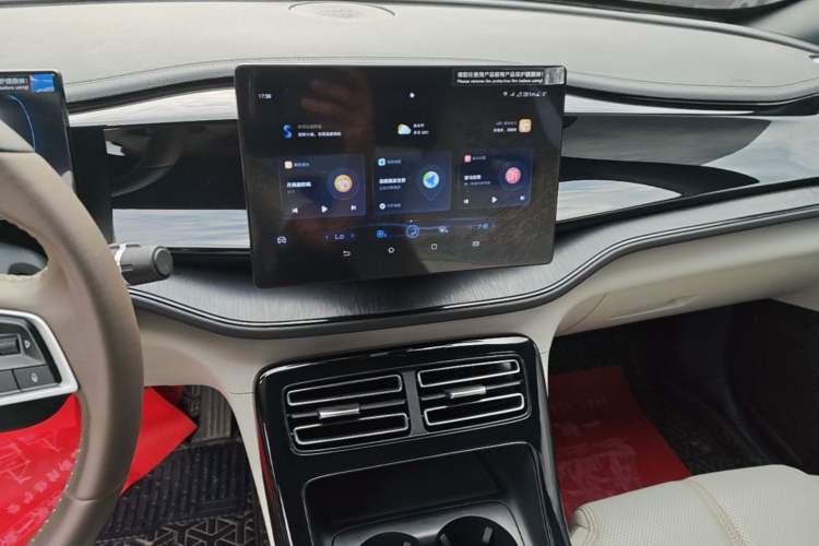 Used BYD Qin PLUS 2023 Champion Edition DM-i 55KM Leading Model Audio And AC Panel