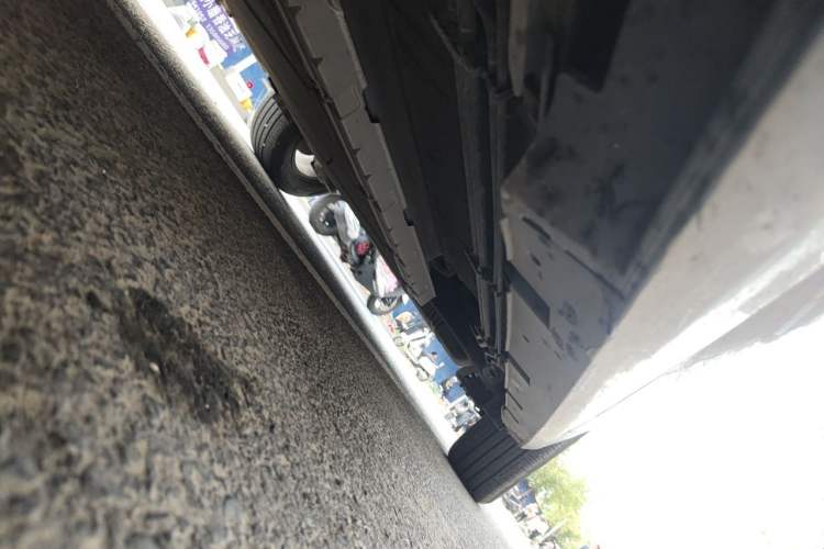 Used BYD Qin PLUS 2023 Champion Edition DM-i 55KM Leading Model Chassis Front Left