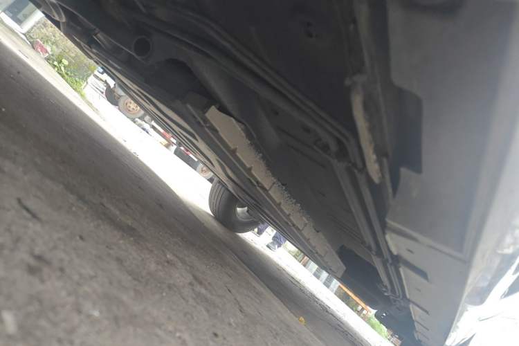Used BYD Qin PLUS 2023 Champion Edition DM-i 55KM Leading Model Chassis Front Left