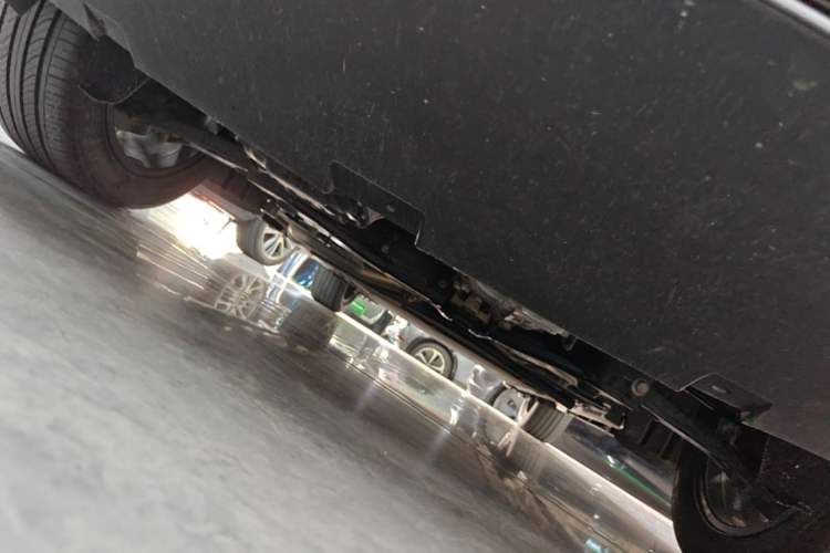Used BYD Qin PLUS 2023 Champion Edition DM-i 120KM Beyond Model Chassis Front