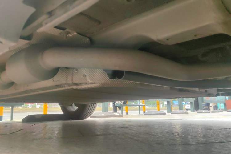 Used BYD Qin PLUS 2023 Champion Edition DM-i 120KM Leading Model Chassis Front Right