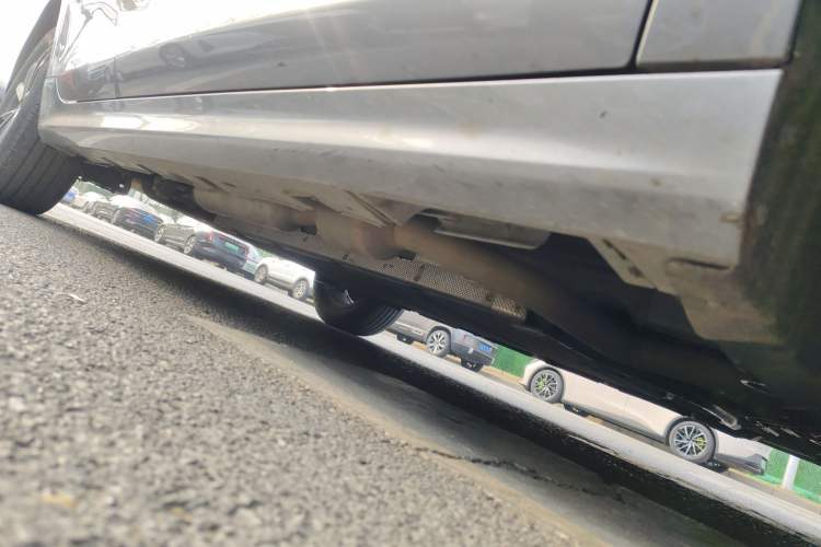 Used BYD Qin PLUS 2023 Champion Edition DM-i 55KM Leading Model Chassis Front Right