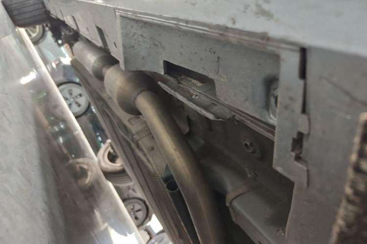 Used BYD Qin PLUS 2023 Champion Edition DM-i 120KM Beyond Model Chassis Front Right