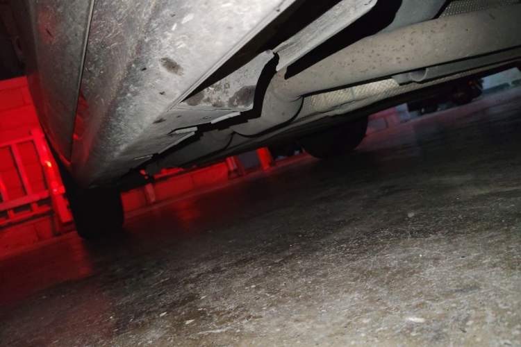 Used BYD Qin PLUS 2023 Champion Edition DM-i 120KM Leading Model Chassis Front Right