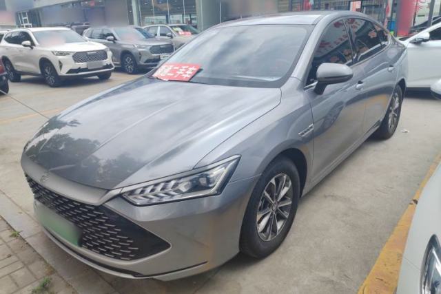 Ojetý BYD Qin PLUS 2023 Champion Edition DM-i 55KM Leading Model
