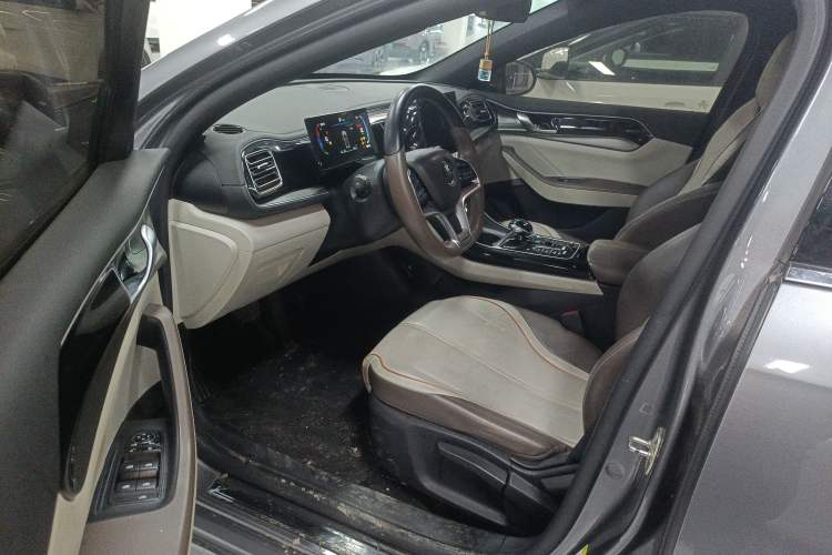 Used BYD Qin PLUS 2023 Champion Edition EV 420KM Leading Model Driver Seat
