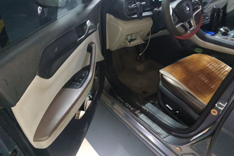 Used BYD Qin PLUS 2023 Champion Edition EV 510KM Beyond Model Driver Seat