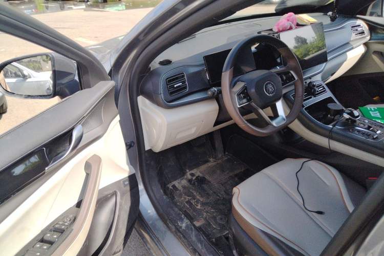 Used BYD Qin PLUS 2023 Champion Edition DM-i 120KM Beyond Model Driver Seat