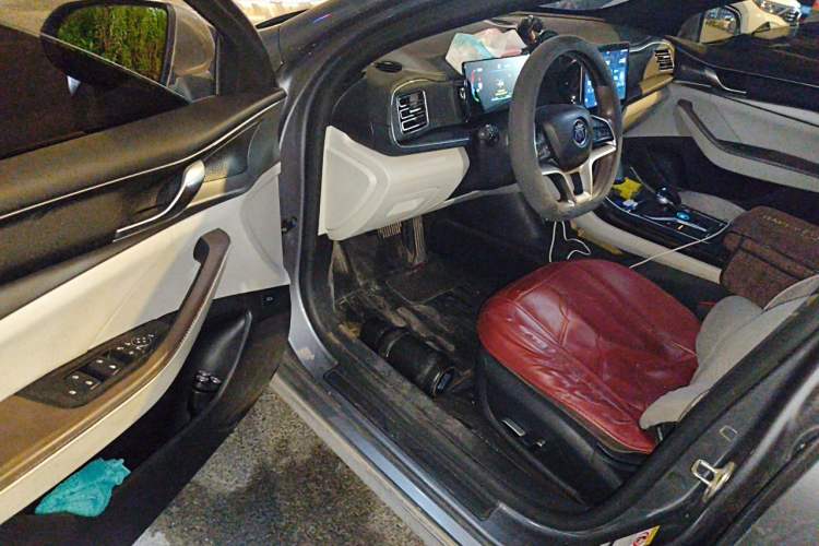 Used BYD Qin PLUS 2023 Champion Edition EV 510KM Beyond Model Driver Seat