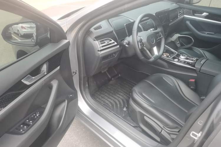 Used BYD Qin PLUS 2023 EV 510KM Travel Edition Driver Seat