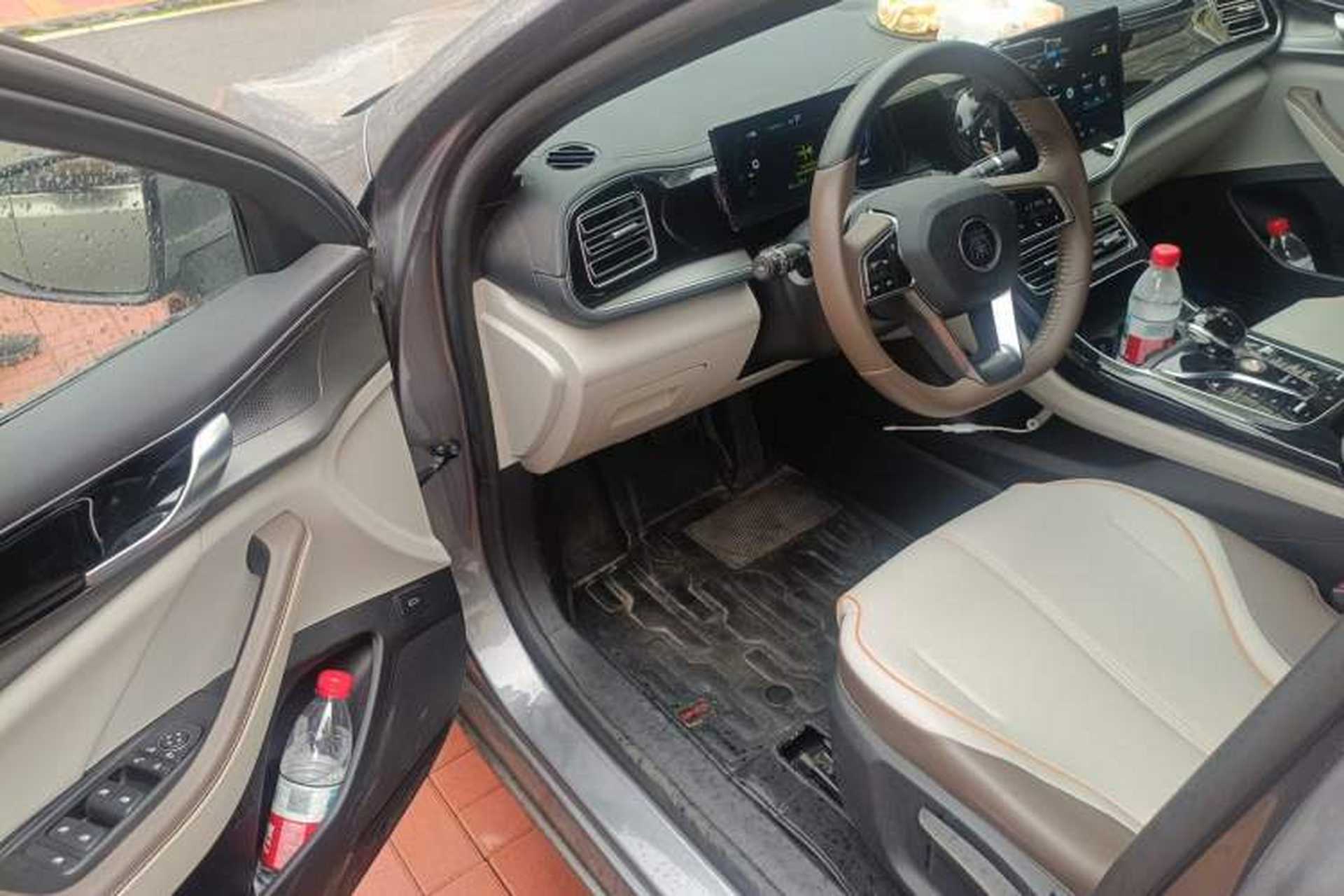 Used BYD Qin PLUS 2023 Champion Edition DM-i 120KM Leading Model Driver Seat