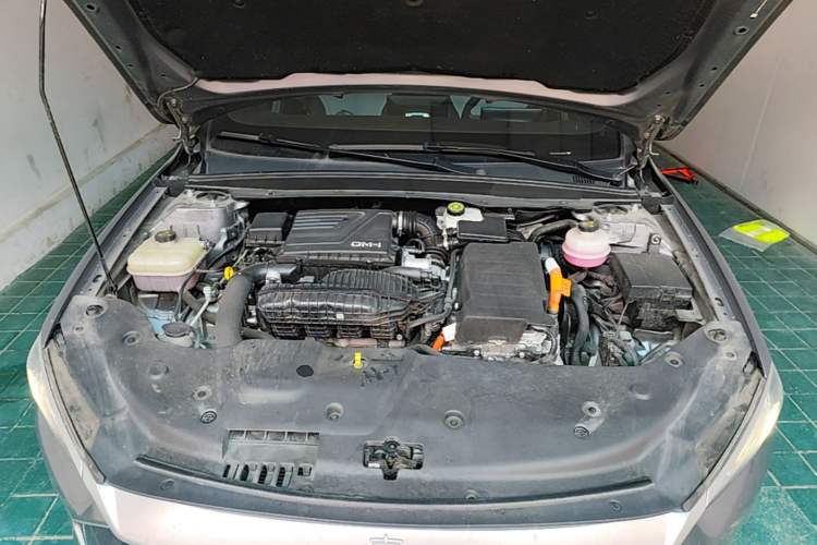 Used BYD Qin PLUS 2023 Champion Edition DM-i 55KM Leading Model Engine Bay