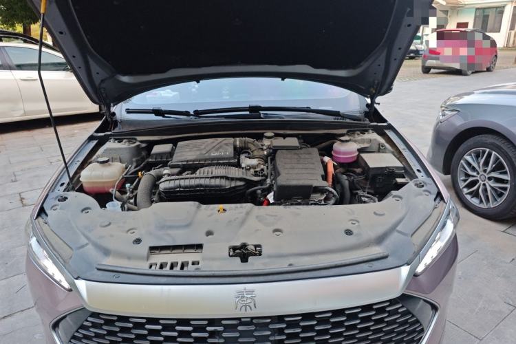 Used BYD Qin PLUS 2023 Champion Edition DM-i 55KM Leading Model Engine Bay