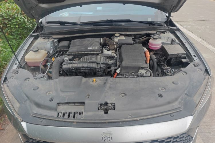 Used BYD Qin PLUS 2023 Champion Edition DM-i 55KM Leading Model Engine Bay