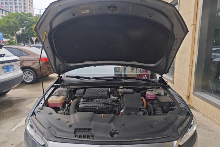 Used BYD Qin PLUS 2023 Champion Edition DM-i 55KM Leading Model Engine Bay