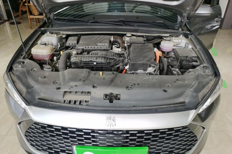 Used BYD Qin PLUS 2023 Champion Edition DM-i 55KM Leading Model Engine Bay