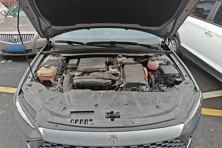 Used BYD Qin PLUS 2023 Champion Edition DM-i 55KM Superior Model Engine Bay