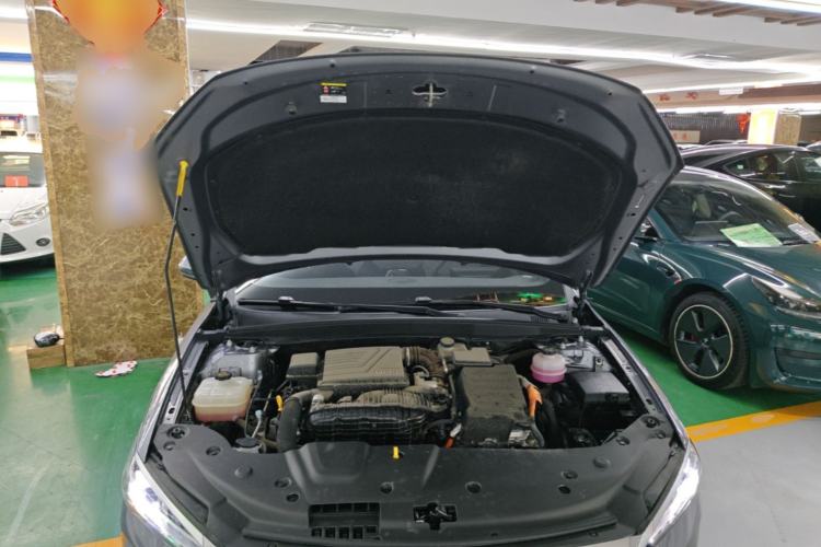 Used BYD Qin PLUS 2023 Champion Edition DM-i 55KM Leading Model Engine Bay