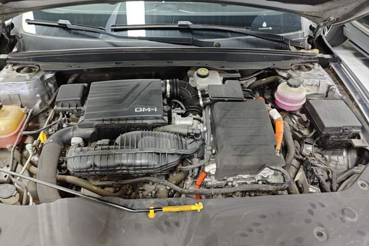 Used BYD Qin PLUS 2023 Champion Edition DM-i 55KM Superior Model Engine Bay