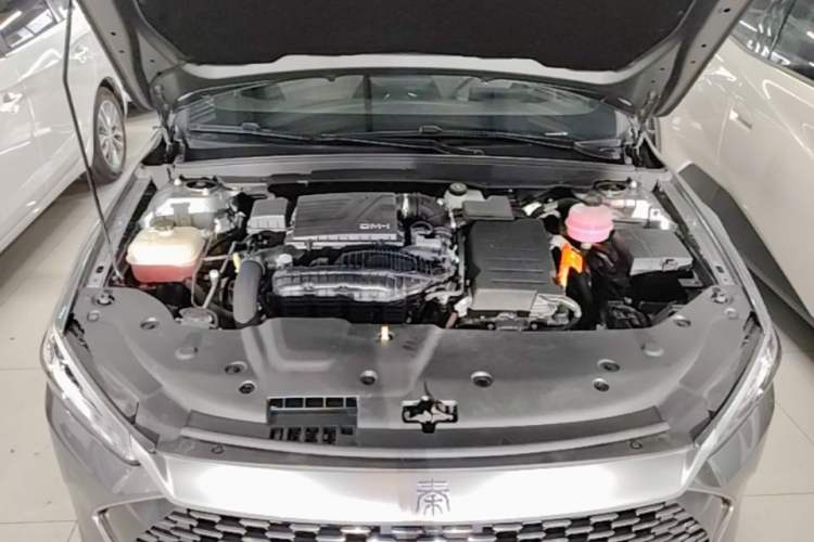 Used BYD Qin PLUS 2023 Champion Edition DM-i 55KM Leading Model Engine Bay