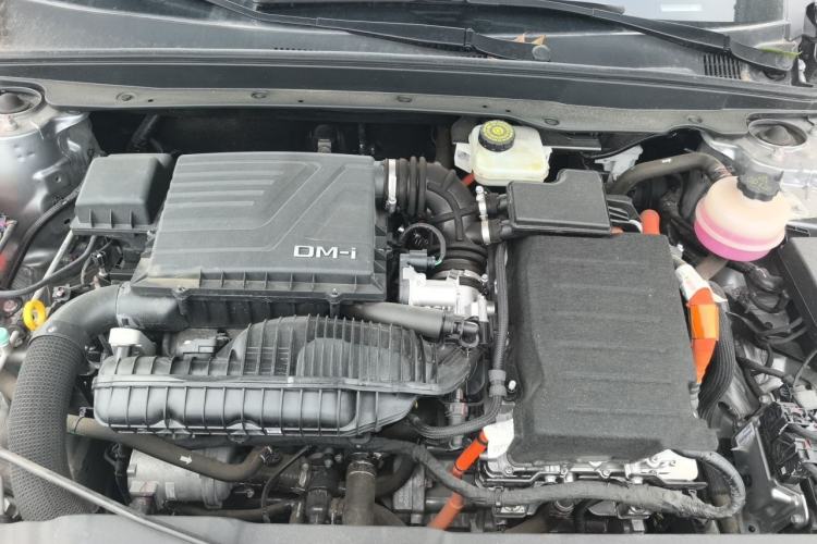 Used BYD Qin PLUS 2023 Champion Edition DM-i 55KM Superior Model Engine Bay