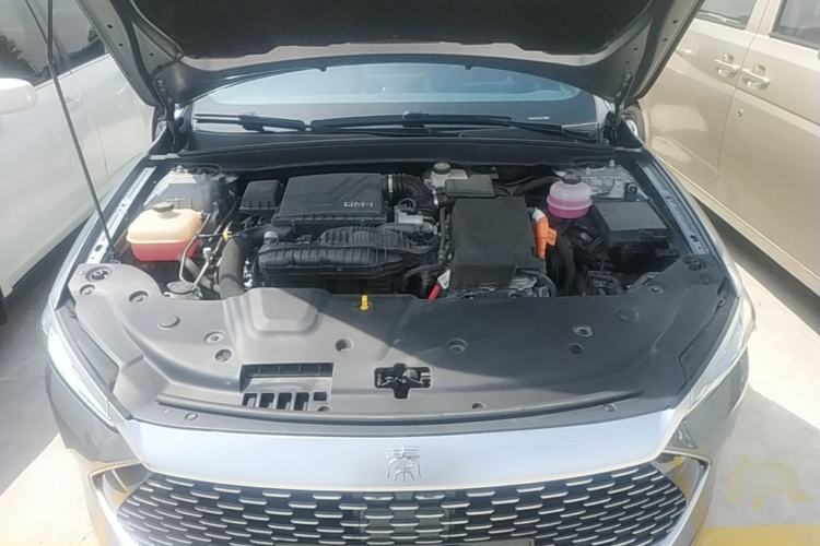 Used BYD Qin PLUS 2023 Champion Edition DM-i 55KM Leading Model Engine Bay