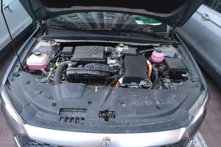 Used BYD Qin PLUS 2023 Champion Edition DM-i 55KM Leading Model Engine Bay