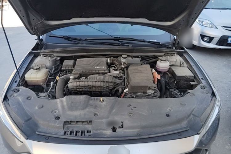 Used BYD Qin PLUS 2023 Champion Edition DM-i 55KM Leading Model Engine Bay