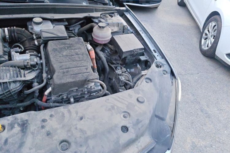 Used BYD Qin PLUS 2023 Champion Edition DM-i 55KM Leading Model Engine Bay Left