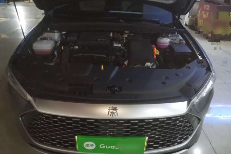 Used BYD Qin PLUS 2023 Champion Edition DM-i 120KM Leading Model Engine Bay