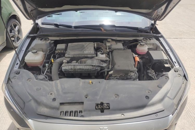 Used BYD Qin PLUS 2023 Champion Edition DM-i 120KM Beyond Model Engine Bay