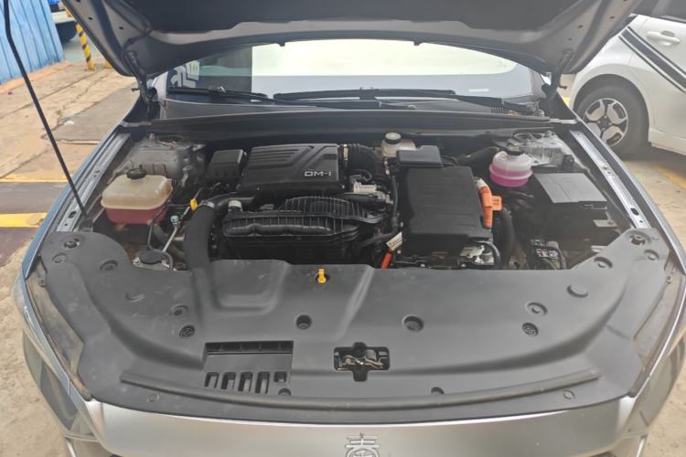 Used BYD Qin PLUS 2023 Champion Edition DM-i 55KM Leading Model Engine Bay