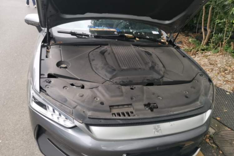 Used BYD Qin PLUS 2023 Champion Edition EV 420KM Superior Model Engine Bay