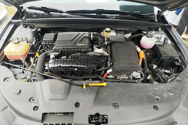 Used BYD Qin PLUS 2023 Champion Edition DM-i 55KM Superior Model Engine Bay