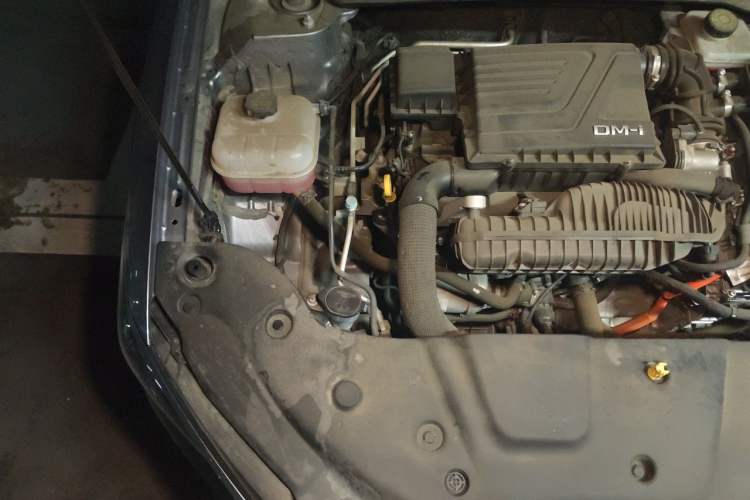 Used BYD Qin PLUS 2023 Champion Edition DM-i 120KM Leading Model Engine Bay Right