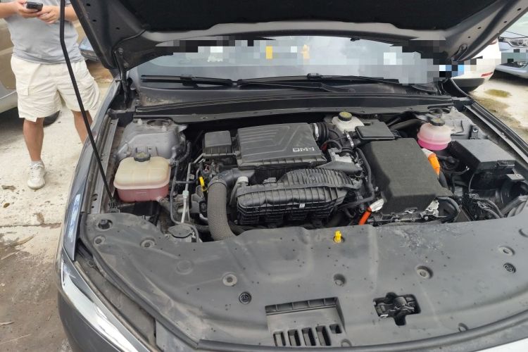 Used BYD Qin PLUS 2023 Champion Edition DM-i 55KM Superior Model Engine Bay Right